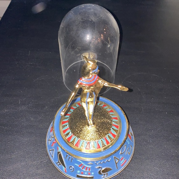 Egyptian Collectible Glass Dome - Picture 3 of 5
